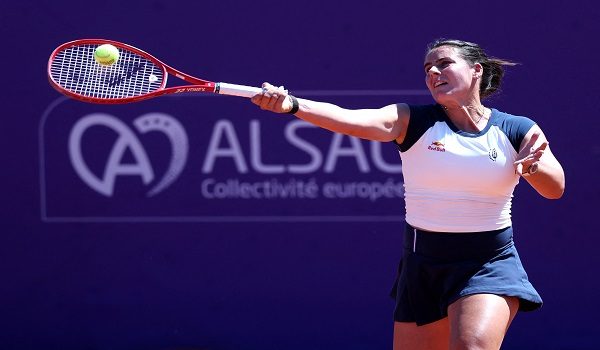 Tennis - WTA 500 - Strasbourg International - Tennis Club de Strasbourg, Strasbourg, France - May 22, 2026 Emma Navarro of the U.S. in action during her semi final match against Ann Li of the U.S. REUTERS/Christian Hartmann