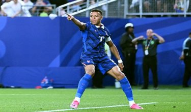 France's forward #10 Kylian Mbappe celebrates scoring his team's second goal during the 2026 World Cup Group I football match between France and Iraq at the Philadelphia Stadium in Philadelphia on June 22, 2026.  (Photo by ROBERTO SCHMIDT / AFP)