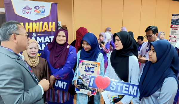 2306_UMT_PELAJAR