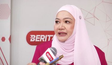 Timbalan Ketua Setiausaha (Komunikasi Strategik dan Industri Kreatif), Kementerian Komunikasi, Datuk Bahria Mohd Tamil