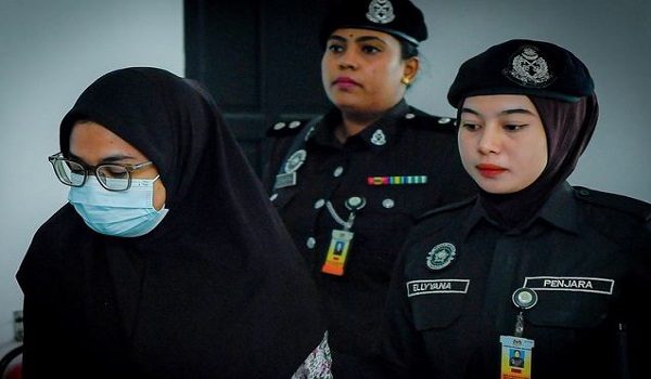 Keputusan dibuat oleh hakim selepas mendapati tiada keadaan khas bagi membolehkan mahkamah membenarkan permohonan itu