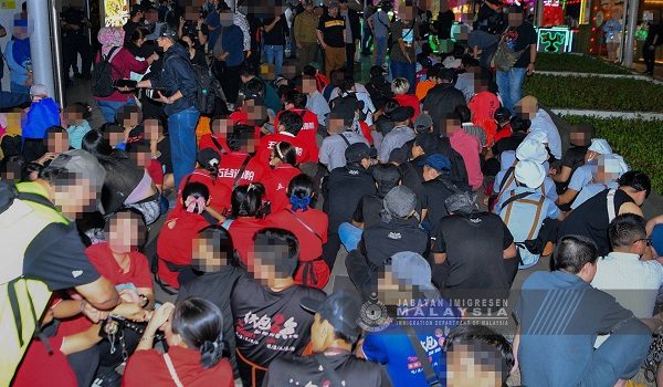FOTO FACEBOOK JABATAN IMIGRESEN MALAYSIA