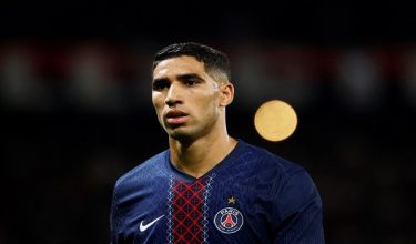 FILE PHOTO: Soccer Football - UEFA Champions League - Paris St Germain v Atalanta - Parc des Princes, Paris, France - September 17, 2025 Paris St Germain's Achraf Hakimi REUTERS/Stephanie Lecocq/File Photo