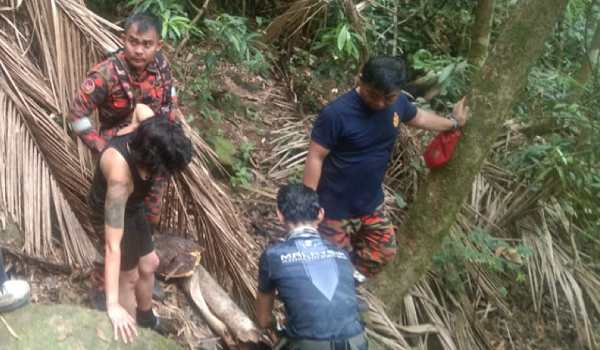 Mangsa, Belinda Lapier hanya mengalami kecederaan ringan / Foto JBPM Sarawak