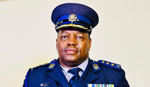 2404 LNR SA SUSPEND POLICE