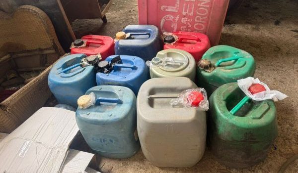 PGA bongkar stor zink merah disyaki transit diesel seludup/Foto PGA