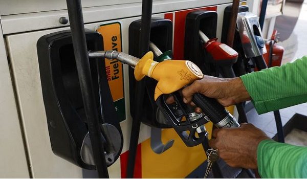 2406 HARGA PETROL
