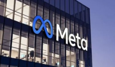 Facebook, Instagram antara platform Meta menerima gangguan/Foto Bernama