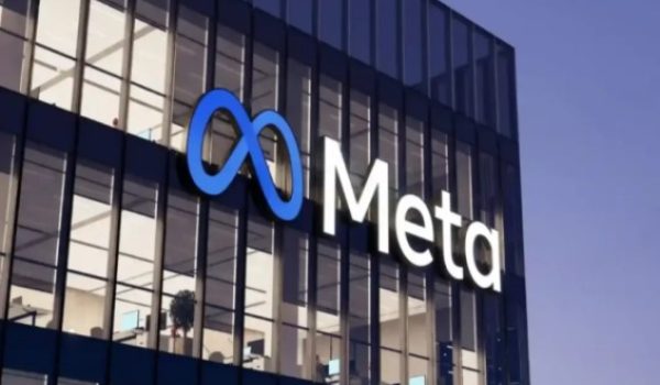 Facebook, Instagram antara platform Meta menerima gangguan/Foto Bernama