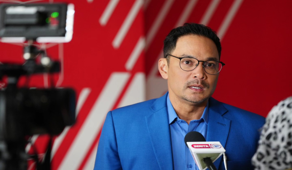 Pengerusi Perbadanan Kemajuan Filem Nasional Malaysia (FINAS), Datuk Hans Isaac / Foto FB FINAS Malaysia
