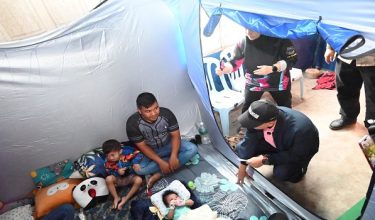 65 orang daripada 18 keluarga berada di tiga PPS di tiga daerah setakat tengah hari