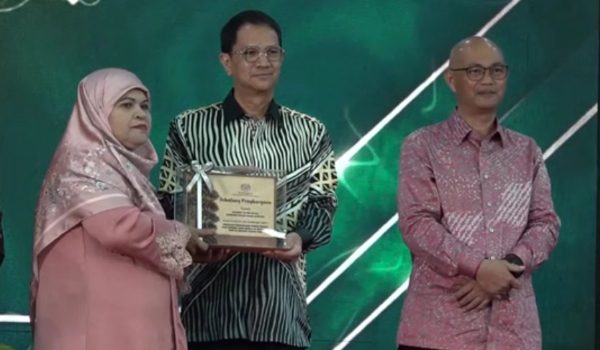 2508 NSL ARTHUR HUTAN