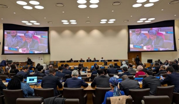 Menteri Luar Datuk Seri Mohamad Hasan menyampaikan intervensi Malaysia pada Mesyuarat Penyelarasan Tahunan Menteri-Menteri Luar Pertubuhan Kerjasama Islam (OIC) di Bilik Persidangan 3, Ibu Pejabat PBB, New York/ BERNAMA