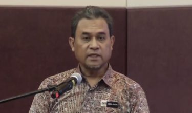 Ketua Pengarah Penilaian dan Perkhidmatan Harta, Abdul Razak Yusak,