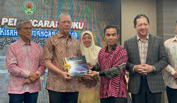 Timbalan Perdana Menteri, Datuk Seri Fadillah Yusof / RTM