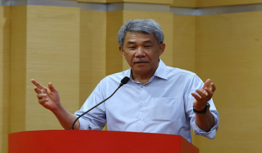 Menteri Luar Datuk Seri Mohamad Hasan