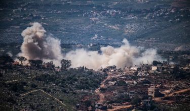 Smoke rises from a village in southern Lebanon as the Israeli army operates in it as seen from the Israeli side of the border, April 23, 2026 REUTERS/Gil Eliyahu  ISRAEL OUT. NO COMMERCIAL OR EDITORIAL SALES IN ISRAEL     TPX IMAGES OF THE DAY