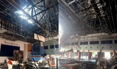 ahagian bumbung dewan perhimpunan di Maktab Rendah Sains MARA (MRSM) 
Kuantan musnah akibat kebakaran