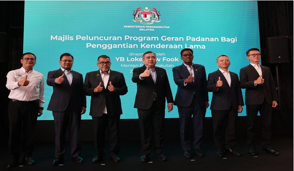Menteri Pengangkutan, Anthony Loke Siew Fook/BERNAMA