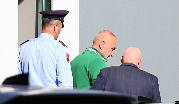 2704 LNR ALBANIA COURT