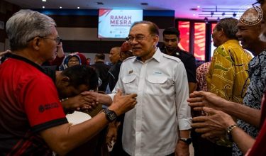 Foto FB Anwar Ibrahim