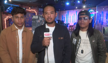 Album sulung Bahtera 'Aura Cintaku' menampilkan 10 lagu yang mengetengahkan tema cinta, kesetiaan dan pengorbanan. Foto- RTM.