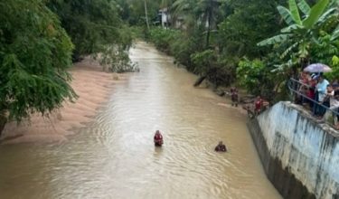 Operasi pencarian Mohamad Syafi Irsyad Mohd Shaharudin, 13 tahun yang dilaporkan hilang selepas terjatuh ke dalam Sungai Sawa, Kampung Belukar-Ulu Sat, Machang