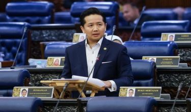 KUALA LUMPUR, 28 Okt -- Menteri Sumber Asli dan Kelestarian Alam merangkap Ahli Parlimen Pensiangan Datuk Seri Arthur Joseph Kurup ketika menggulung perbahasan Rang Undang-Undang Perbekalan (Peringkat Dasar) sempena Mesyuarat Ketiga, Penggal Kelima, Parlimen ke-15 di Bangunan Parlimen hari ini.

-- fotoBERNAMA (2026) HAK CIPTA TERPELIHARA