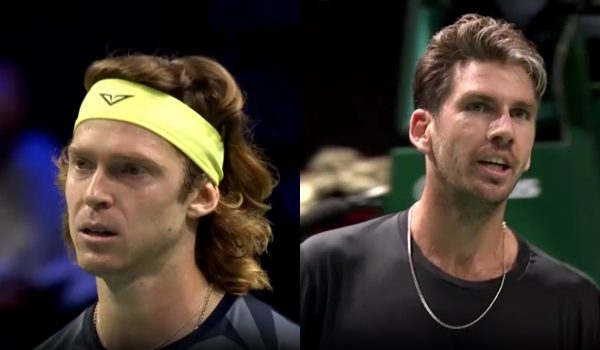 Andrey Rublev (kiri) dan Cameron Norrie/ REUTERS