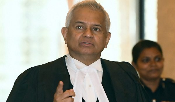 2812_NAJIB_COURT2
