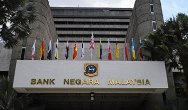 Kadar jangka pendek dijangka kekal stabil pada Khamis susulan operasi Bank Negara Malaysia (BNM) menyerap lebihan mudah tunai daripada sistem kewangan / Foto Hiasan