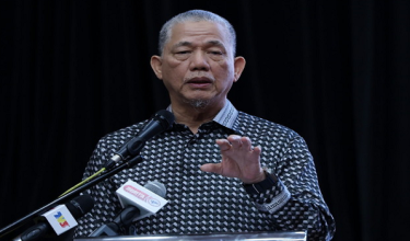 Timbalan Perdana Menteri Datuk Seri Fadillah Yusof