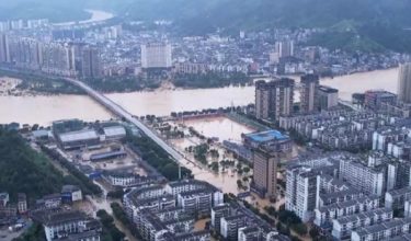 Keadaan banjir di Wilayah Guizhou, barat daya China/ REUTERS