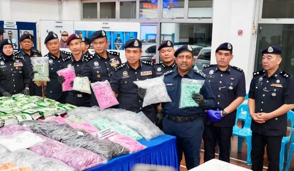 2907 NSL POLIS DADAH VAPE