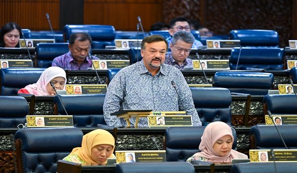 2910 AMIR GULUNG BUDI