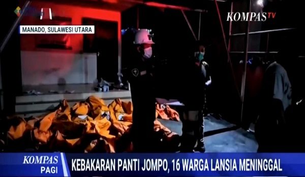 Kebakaran itu turut menyebabkan tiga lagi mangsa melecur/ Foto REUTERS