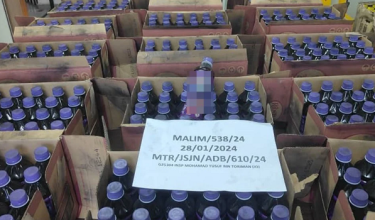 Dadah yang dirampas hasil serbuan di sebuah rumah di Taman Saga Malim, malam kelmarin/ Foto: Polis Melaka