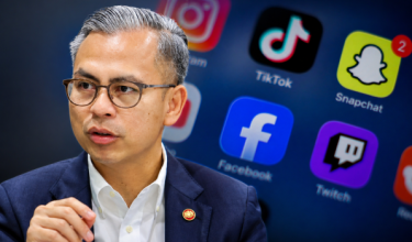 Menteri Komunikasi Datuk Fahmi Fadzil