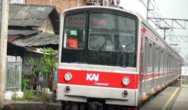 3004 LNR TRAIN INDON