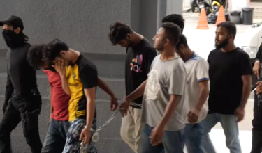 Kesemua tertuduh  didakwa menculik seorang lelaki warga Bangladesh di hadapan sebuah masjid di kawasan Sentul pada pukul 11.30 malam, 26 Jun lalu, bagi tujuan mendapatkan wang tebusan