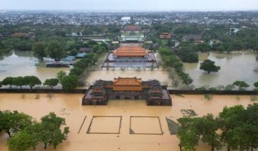 Tapak warisan UNESCO, Hoi An dilanda banjir / Foto AFP