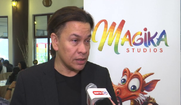 Presiden dan Ketua Pegawai Eksekutif KRU Entertainment/RTM
