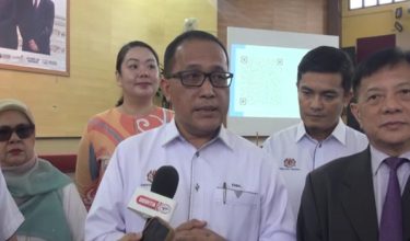 Pengarah Pendidikan Terengganu, Kamsah@Kamal Mohamed