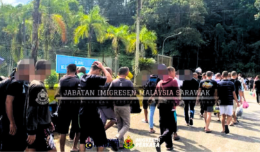 FOTO JIM SARAWAK