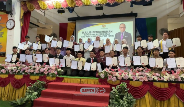 Majlis Pengumuman Keputusan SPM 2025 yang berlangsung di Sekolah Menengah Sains Sultan Mahmud (SESMA)