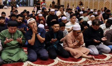 Antara pengisian rohani yang diadakan pada Program Gema Syukur 2026 di Masjid Putra, Putrajaya/ BERNAMA