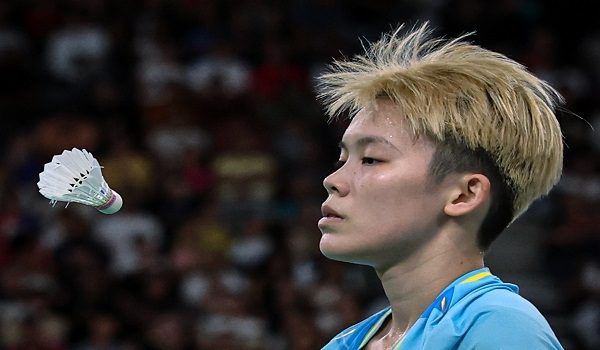 PARIS, 29 Julai -- Pemain perseorangan wanita negara Goh Jin Wei beraksi menentang pemain Afrika Selatan, Johanita Scholtz dalam acara badminton Sukan Olimpik Paris 2024 di Arena Porte De La Chapelle hari ini.

Goh Jin Wei menang 23-21, 21-11.

--fotoBERNAMA (2024) HAK CIPTA TERPELIHARA


PARIS, July 29 -- Malaysia's women's singles Goh Jin Wei in action against South Africa's Johanita Scholtz in the badminton event at the Paris 2024 Olympics at Porte De La Chapelle Arena today.

Goh Jin Wei won 23-21, 21-11.

--fotoBERNAMA (2024) COPYRIGHT RESERVED