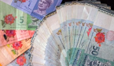 RINGGIT_1